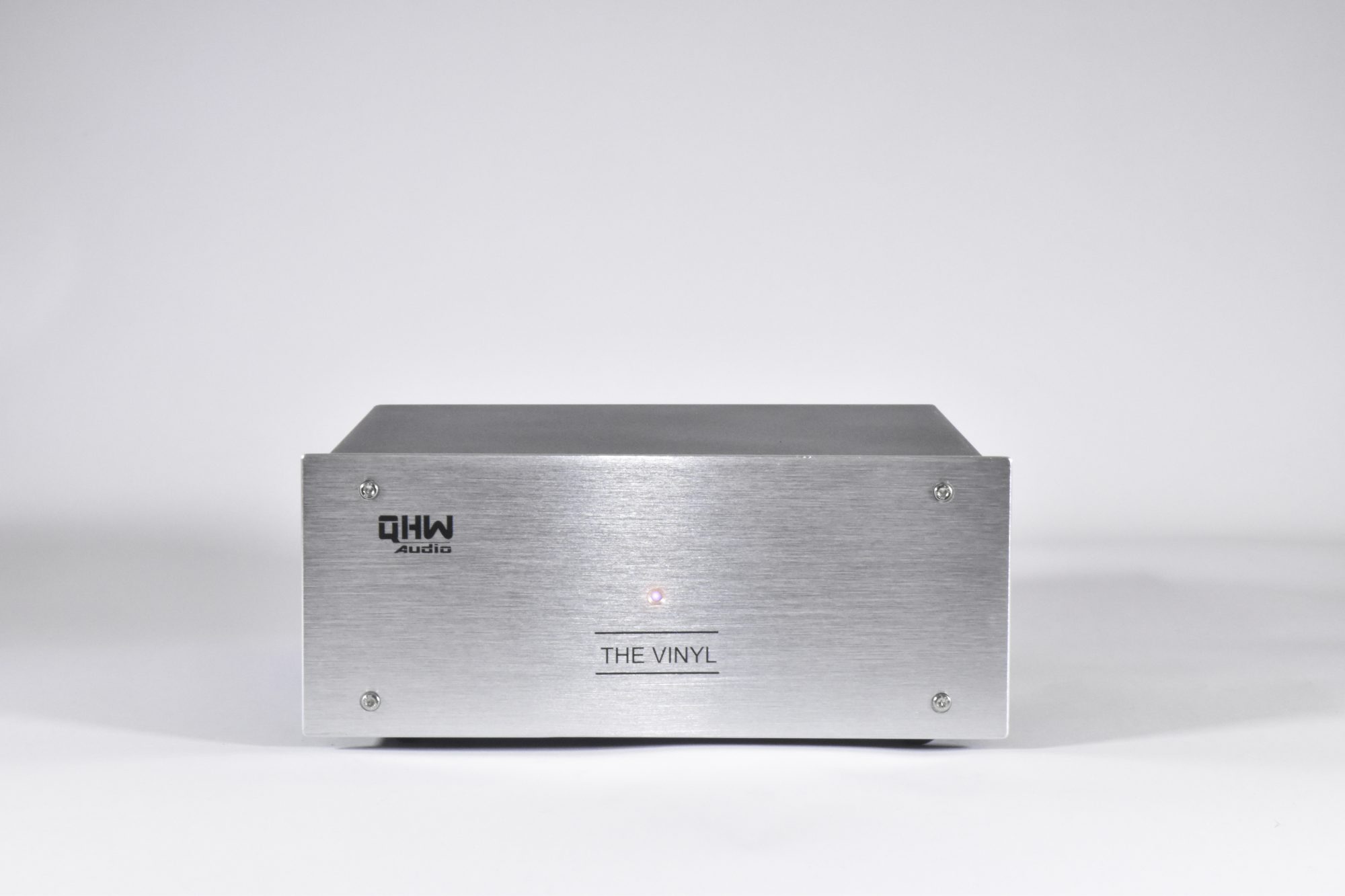 The Vinyl MM and MC dual input phono preamplifier